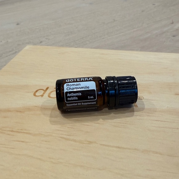 dōTerra Roman Chamomile Essential Oil - Picture 5 of 8